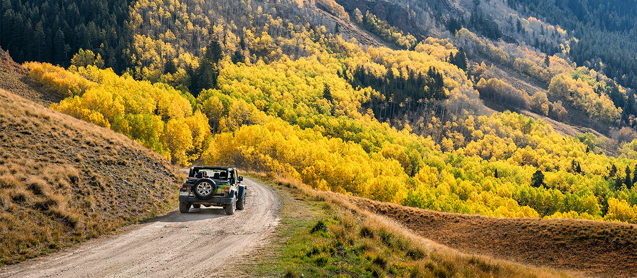 Aspen Jeep Tours going down Aspen Mountain in Aspen, Colorado